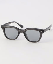 stud accent flat glasses1