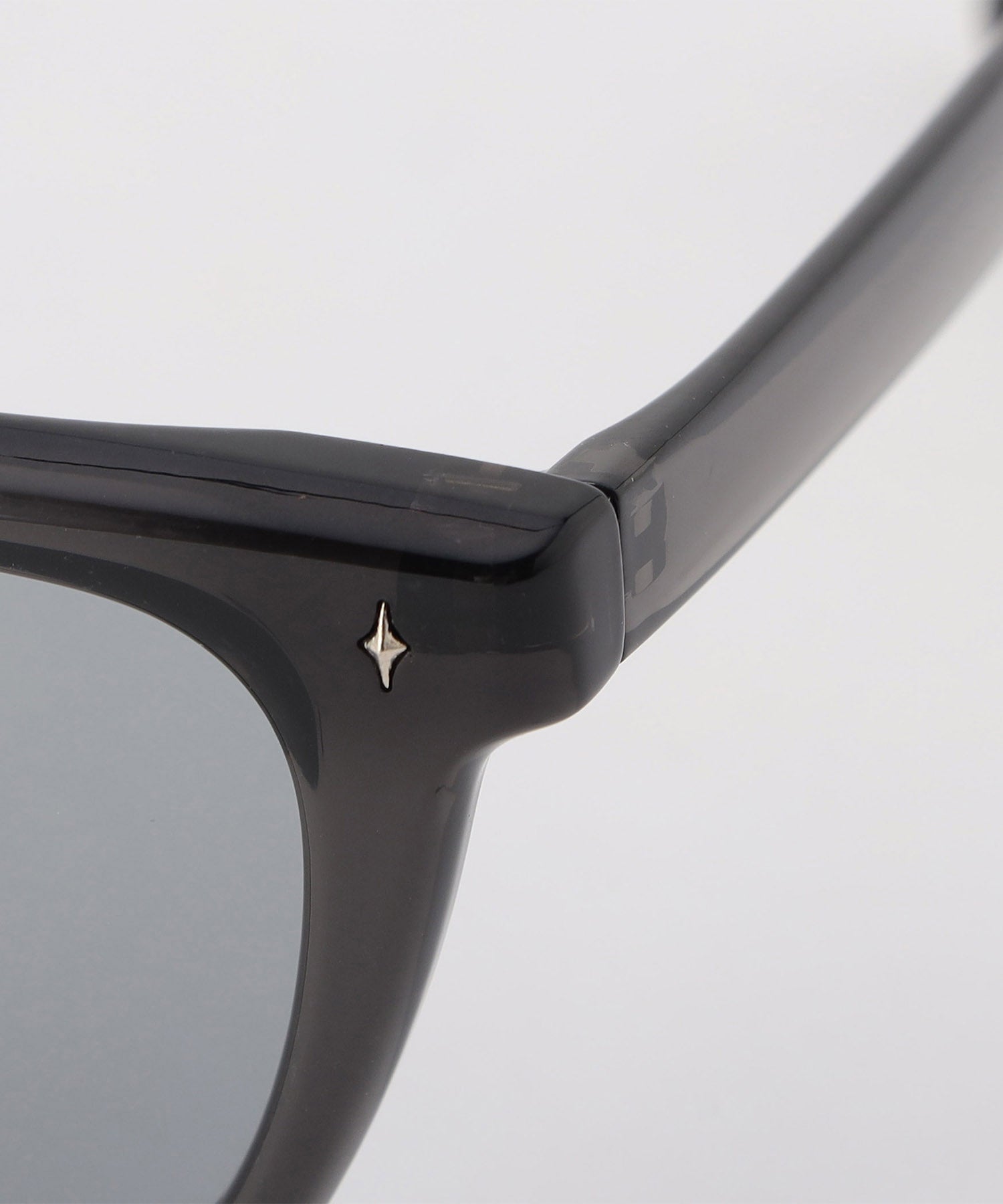 stud accent flat glasses1