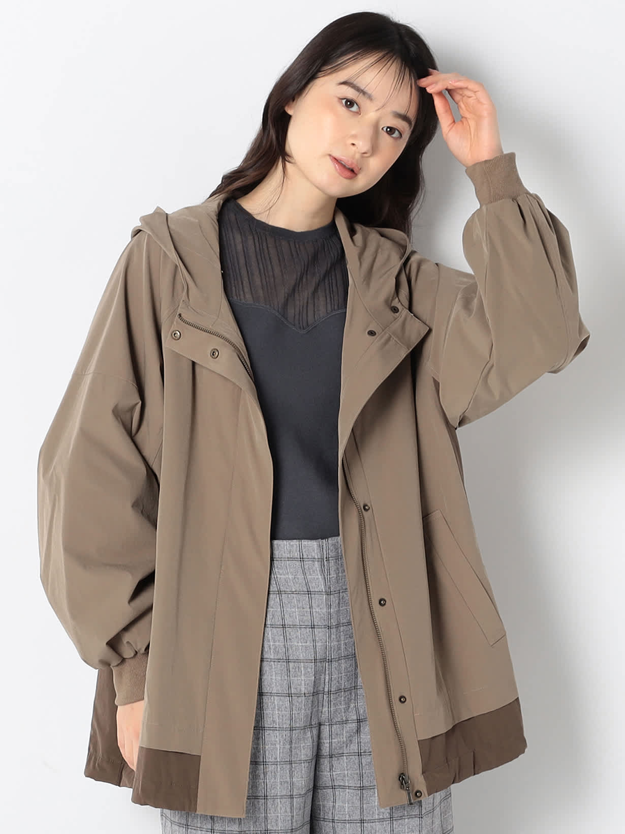 【特別価格20%OFF】シンプルフードアウター