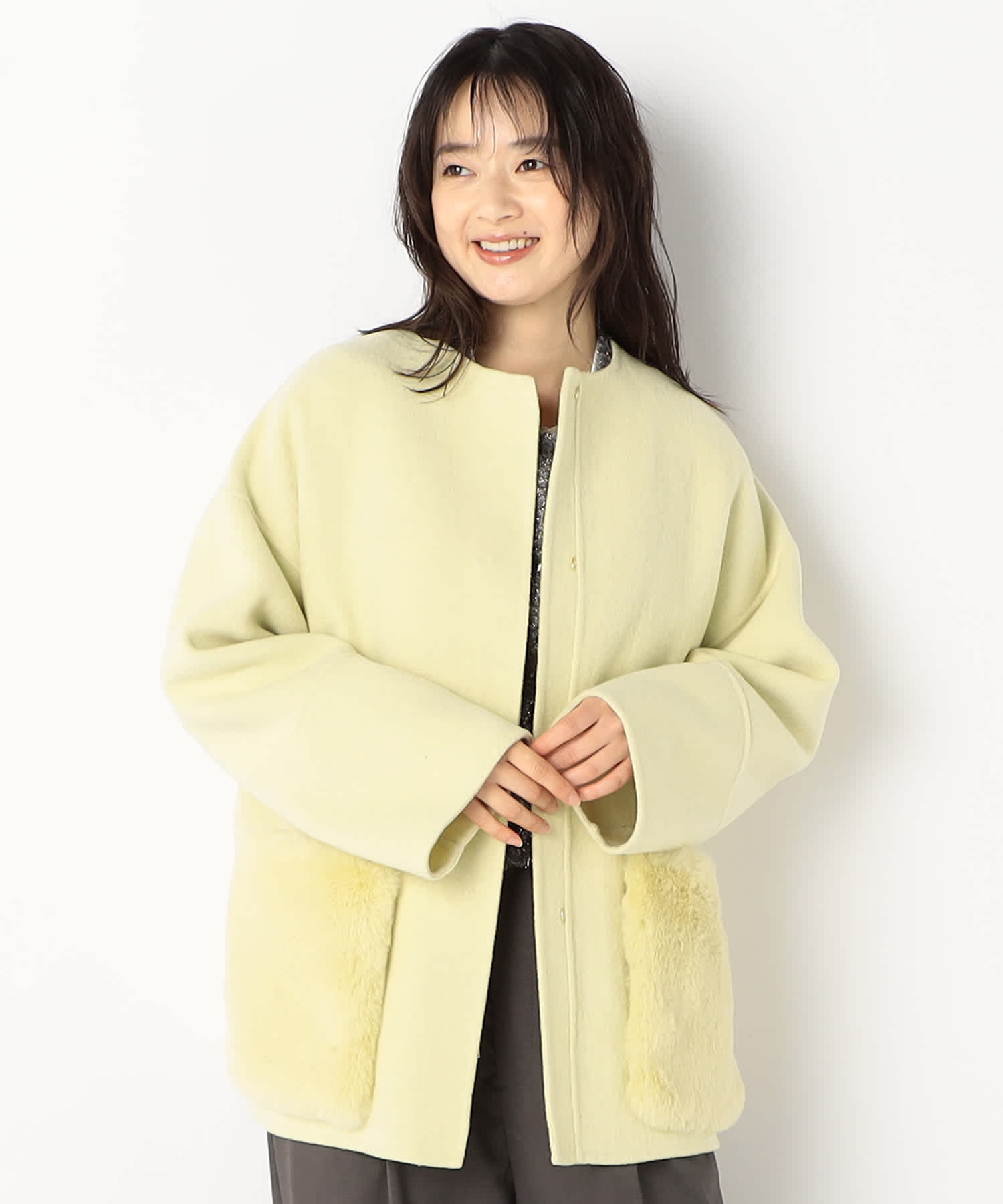【特別価格20%OFF】ファーシンプルアウター