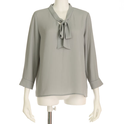 ボウタイブラウス