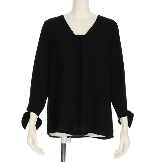 胸元タック袖リボンブラウス