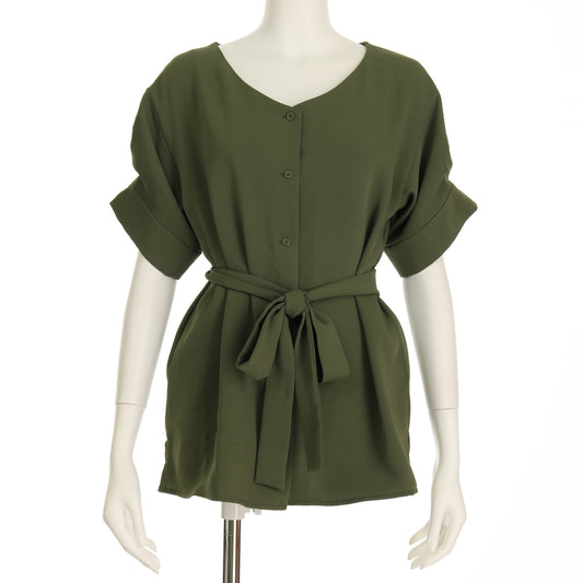 ボタン袖デザインブラウス