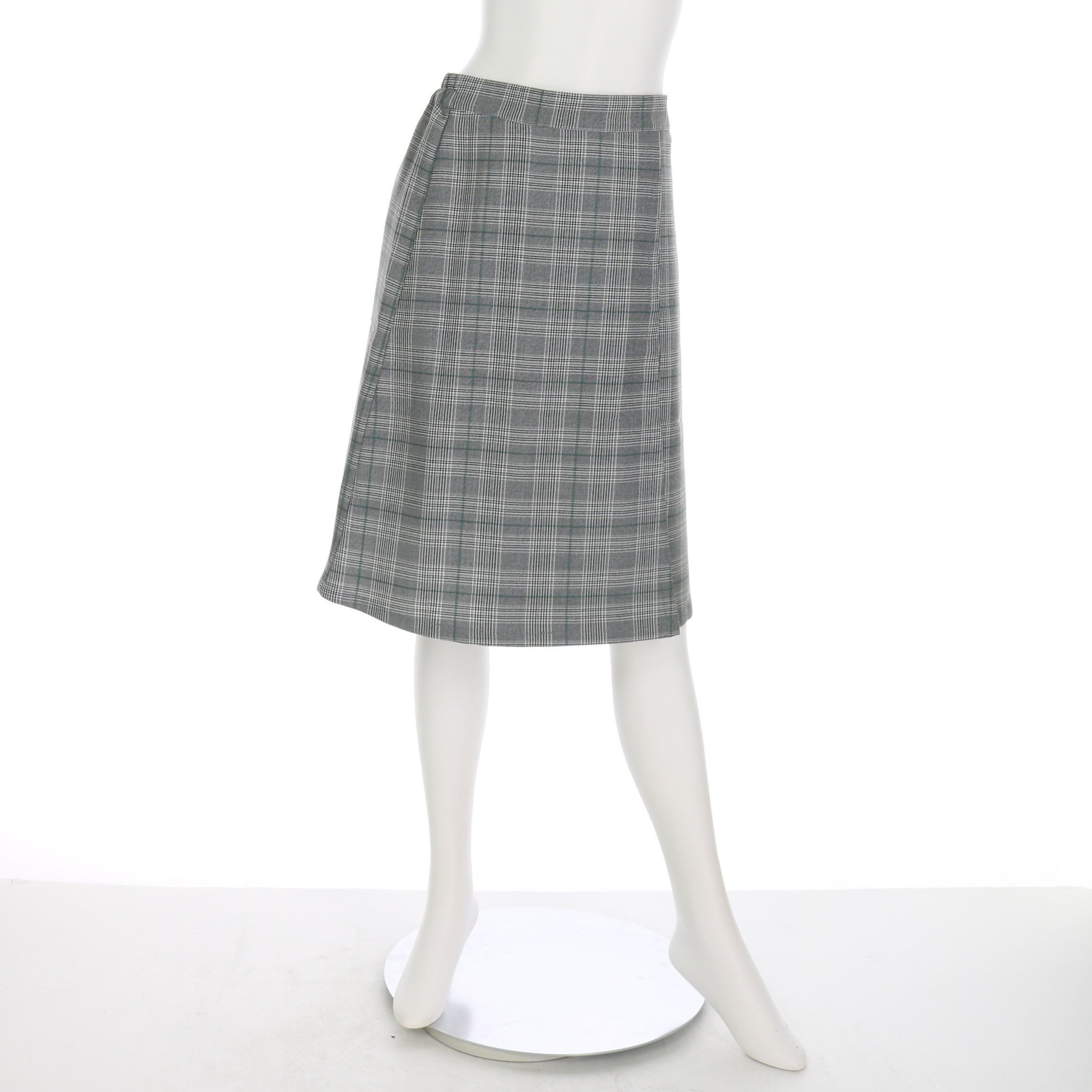 チェック柄セミタイトスカート