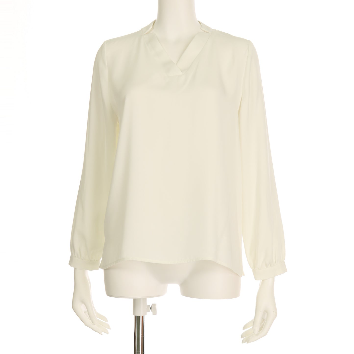 ネックライン切込みデザインブラウス