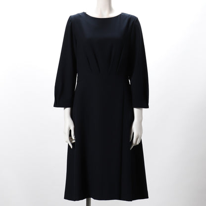 タックデザインワンピース