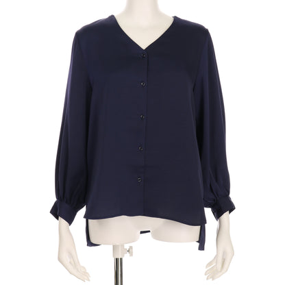 とろみVネックブラウス