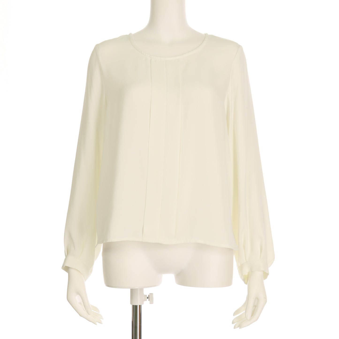 シンプルシルエットブラウス