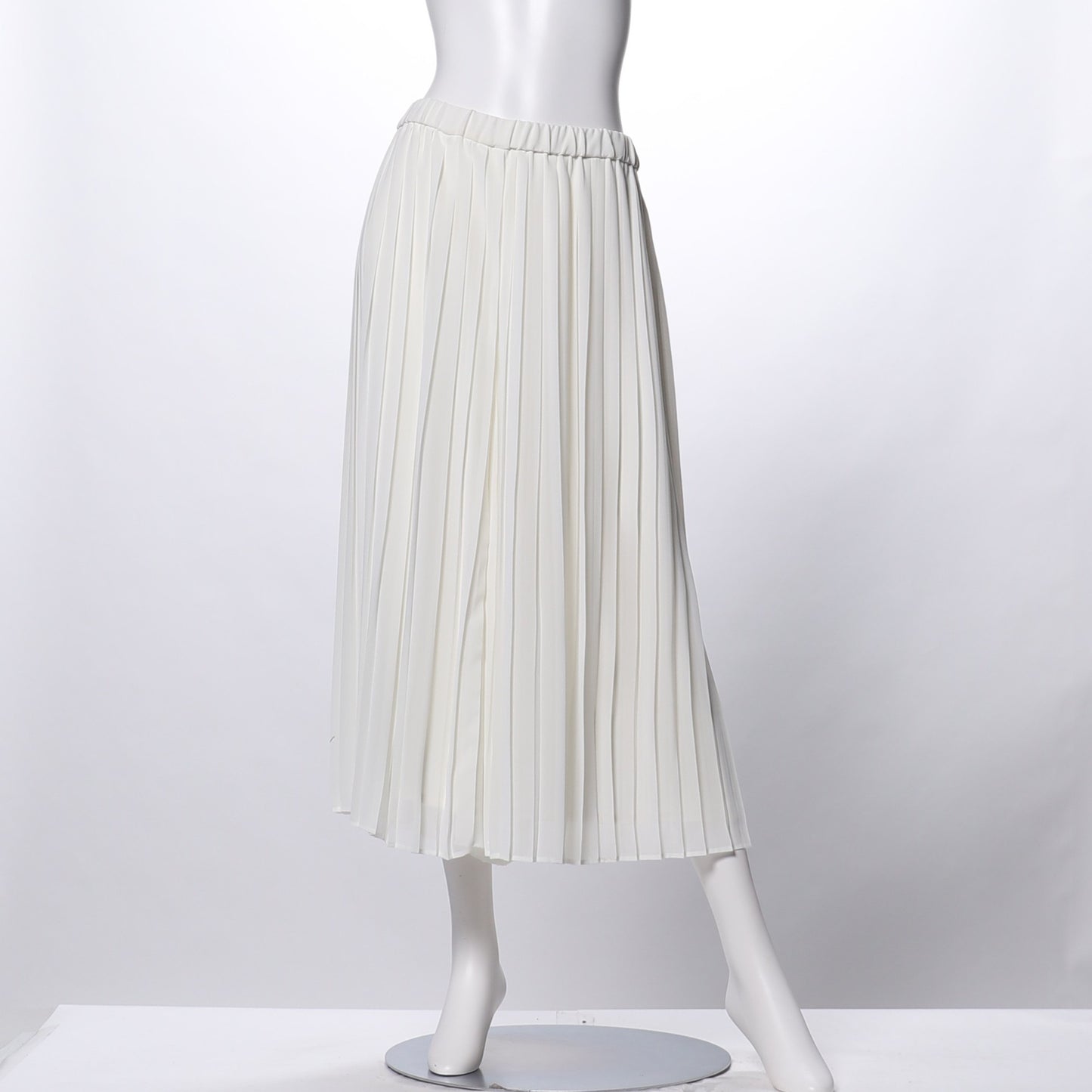 ウエストゴムプリーツガウチョパンツ