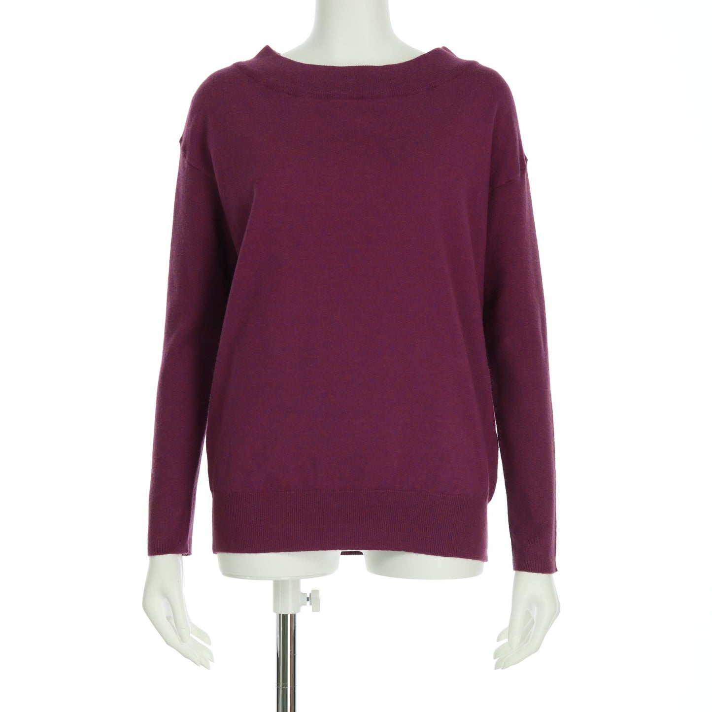 シンプルデザインオフネックニット