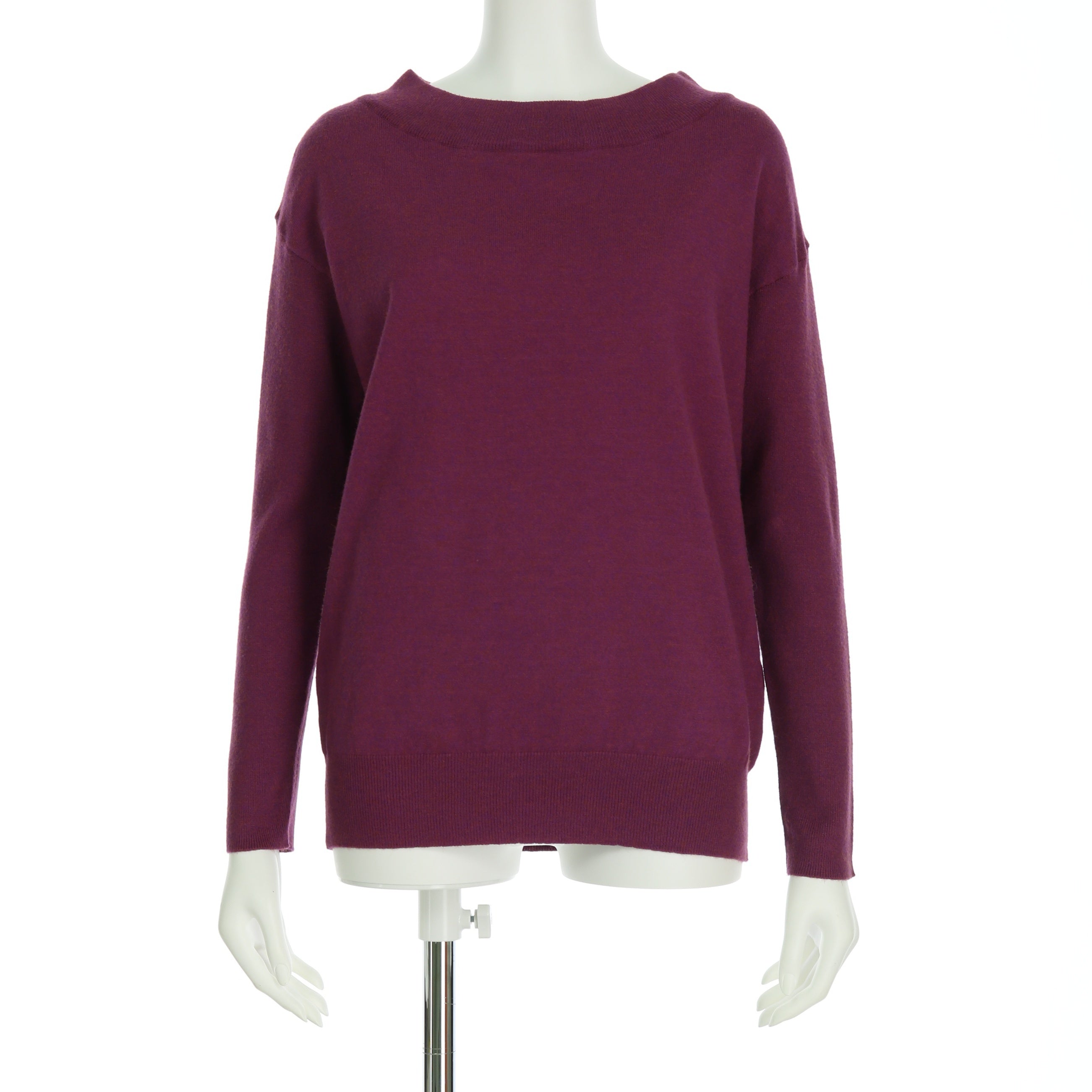 シンプルデザインオフネックニット