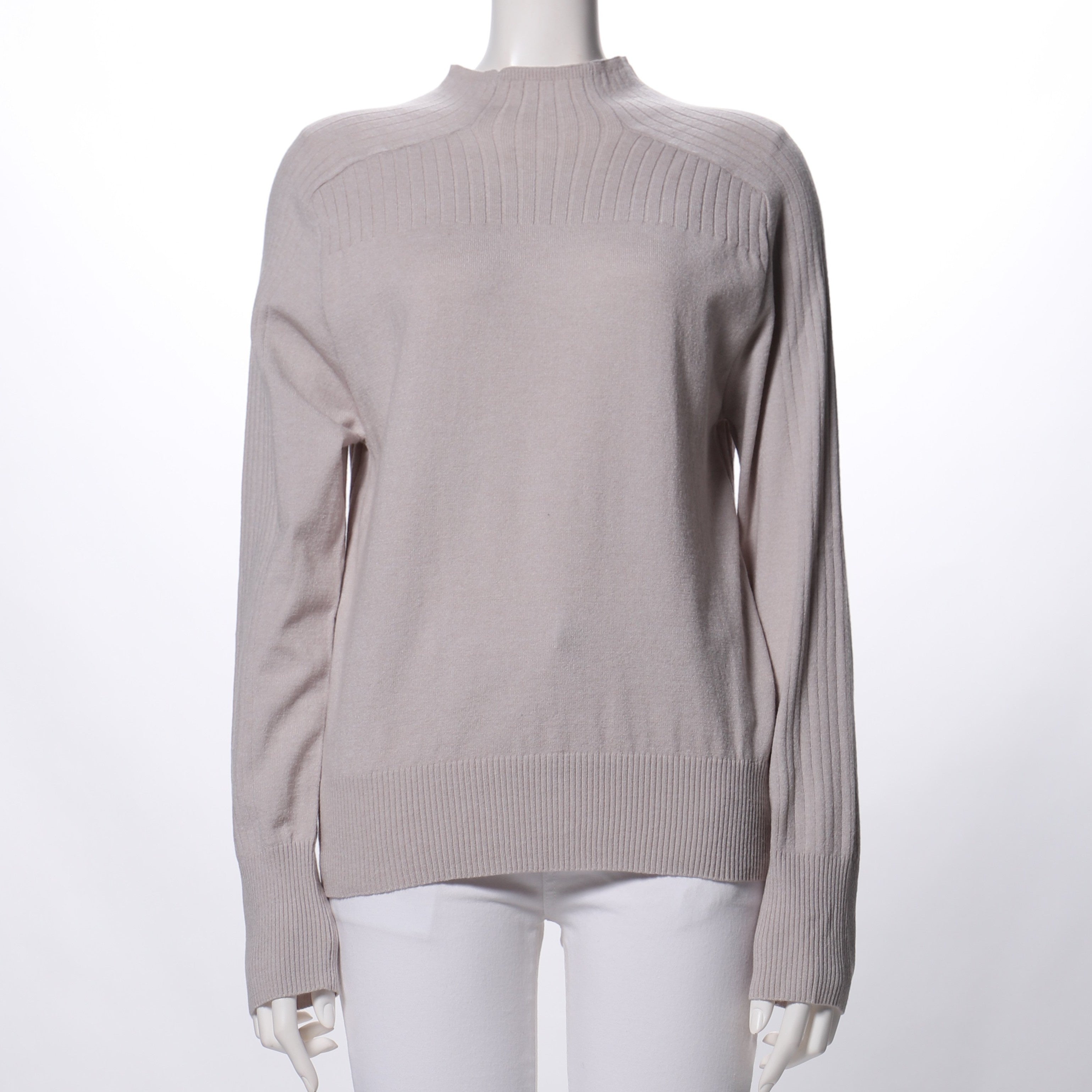 切り替えリブデザインニット