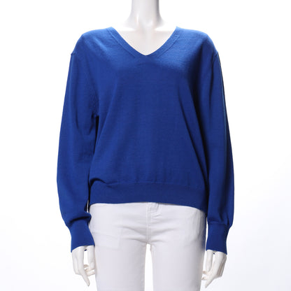 シンプルデザインVネックニット