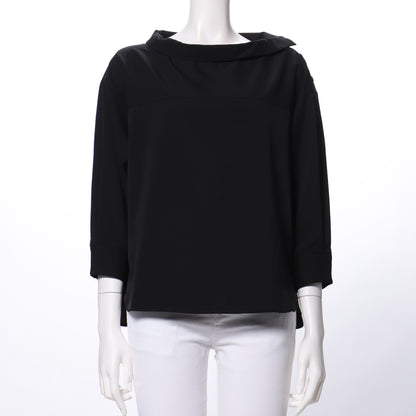 ロールネックボタンブラウス