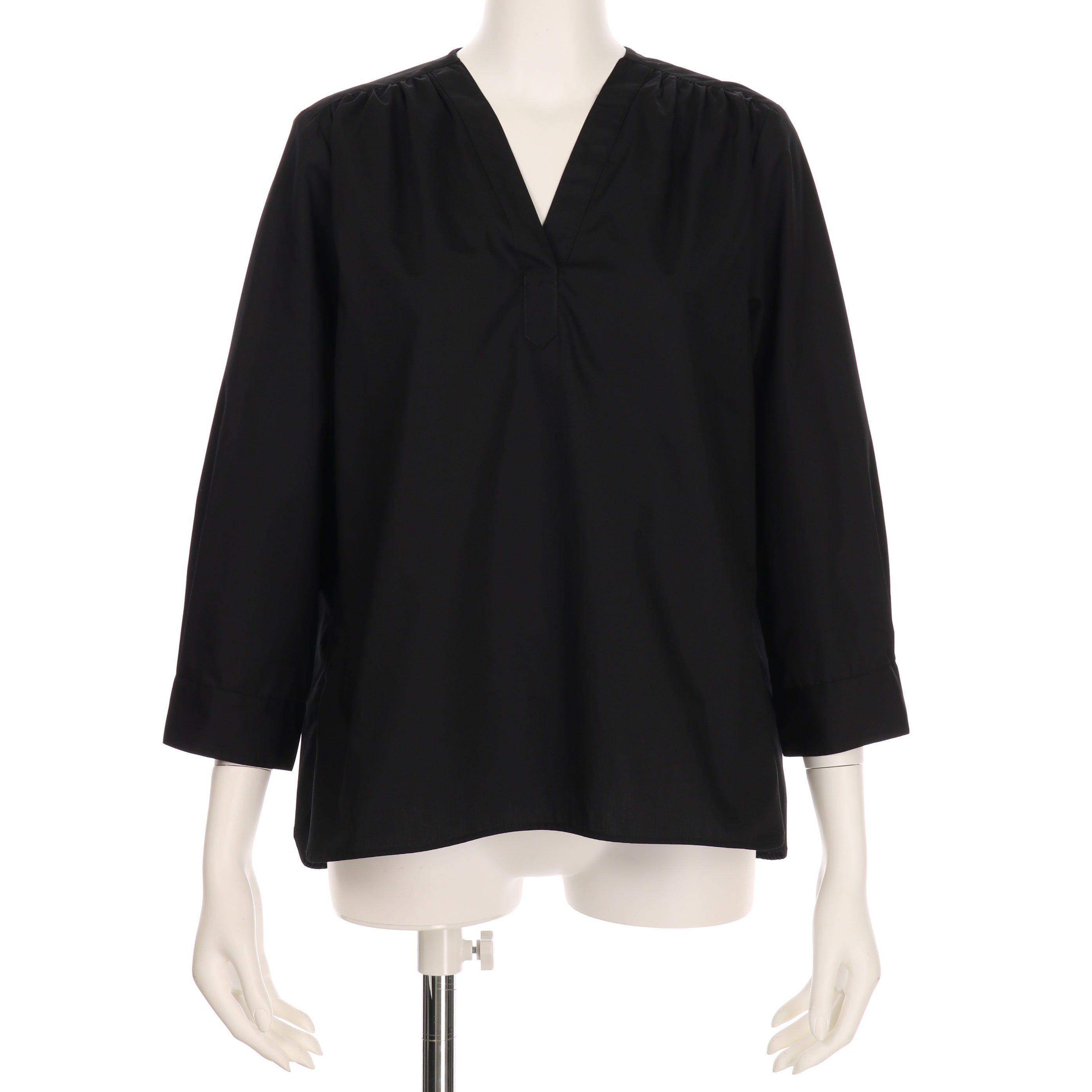 肩ギャザーヴネックブラウス