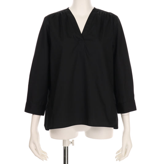 肩ギャザーヴネックブラウス