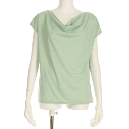 ドレープネックカットソー