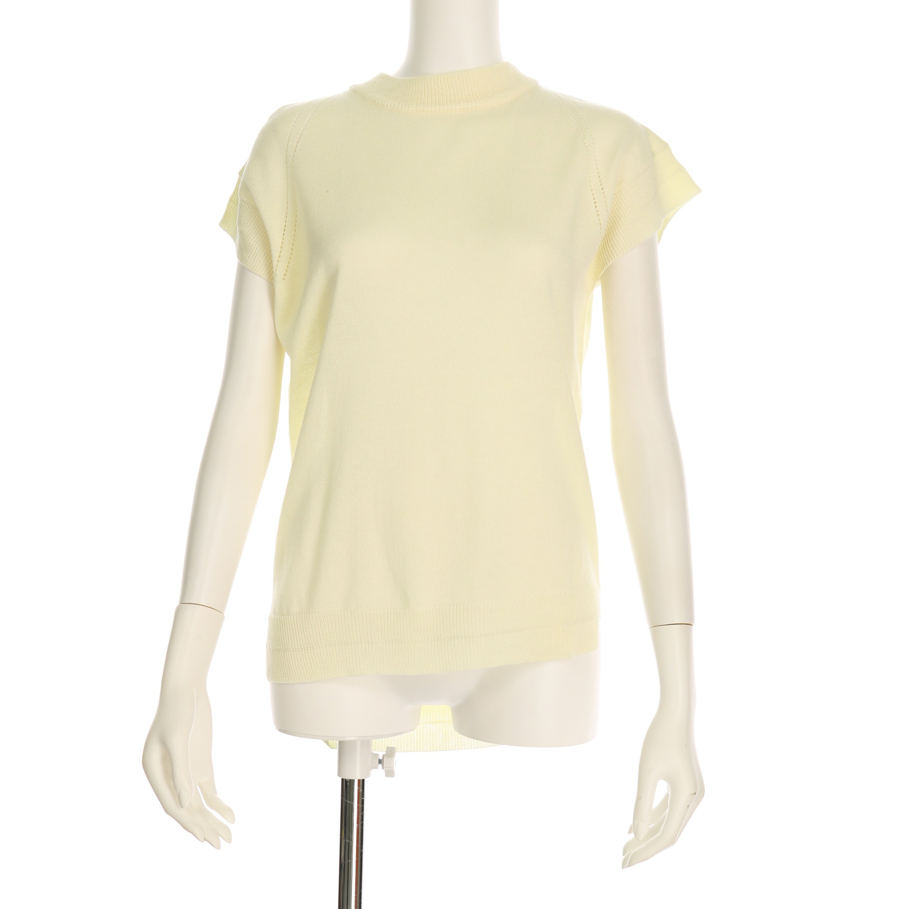 ボトルネックバックテールニット