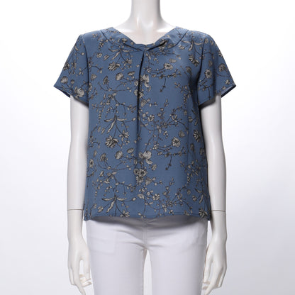 バックボタンフロントタック花柄ブラウス