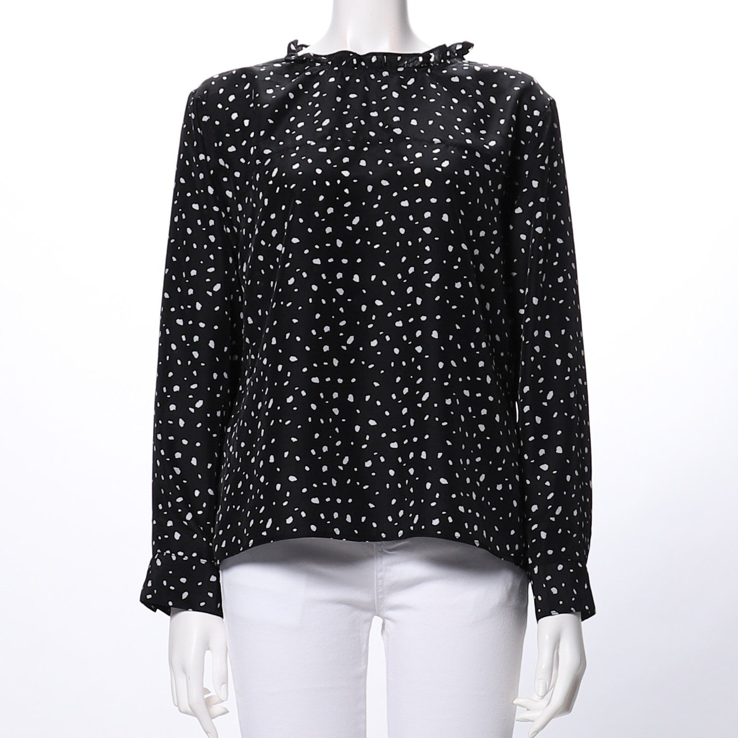 フリルネックブラウス