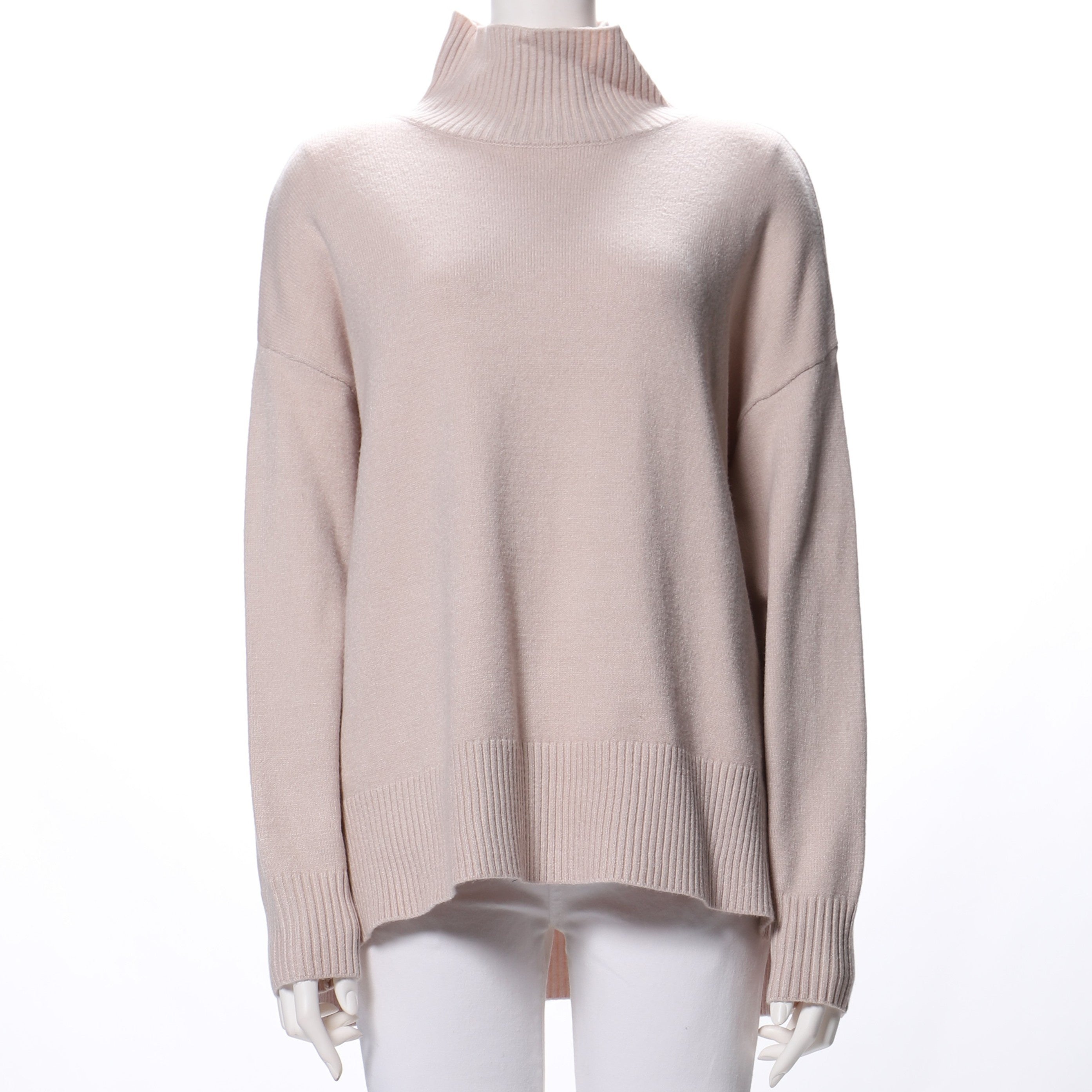 ドロップショルダーハイネックニット