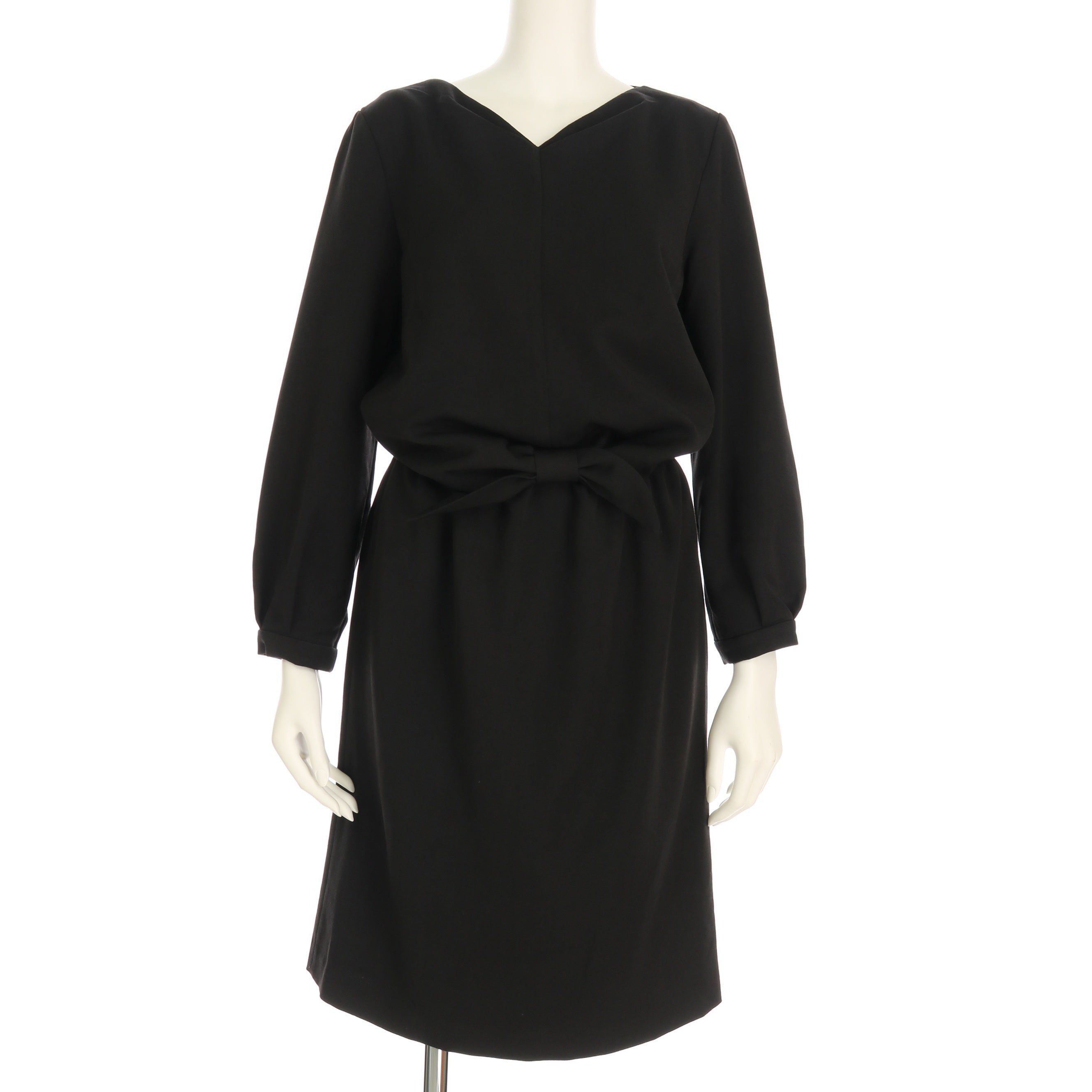 フロントリボンタックワンピース