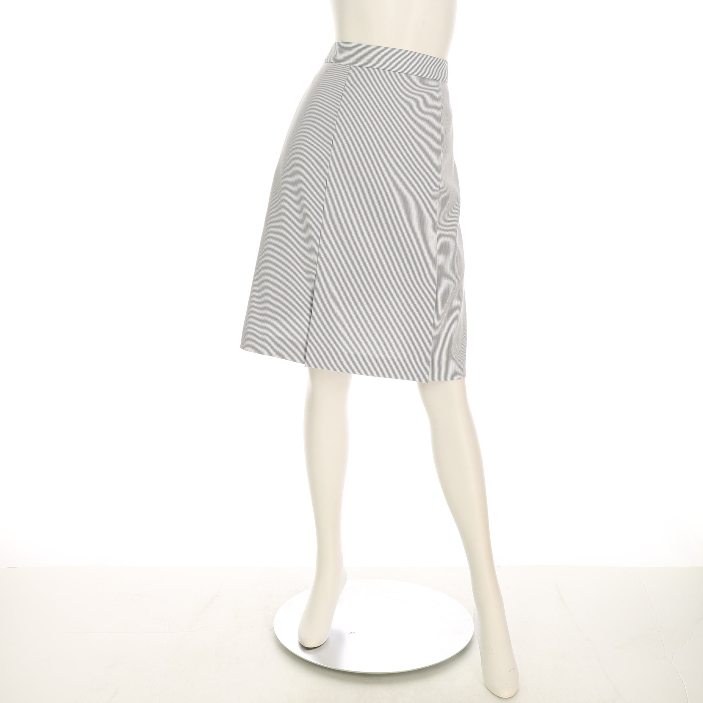 クールMAX素材スカート