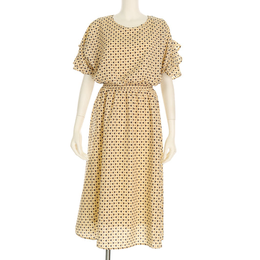 幾何学柄ワンピース