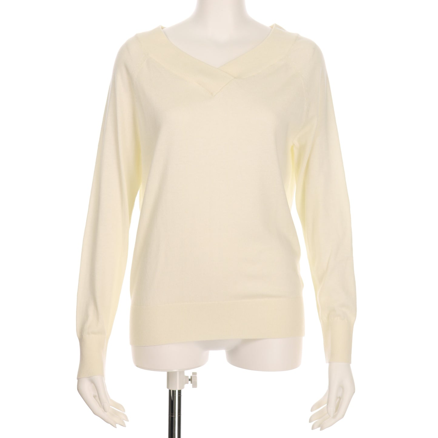 重ねVネックニット