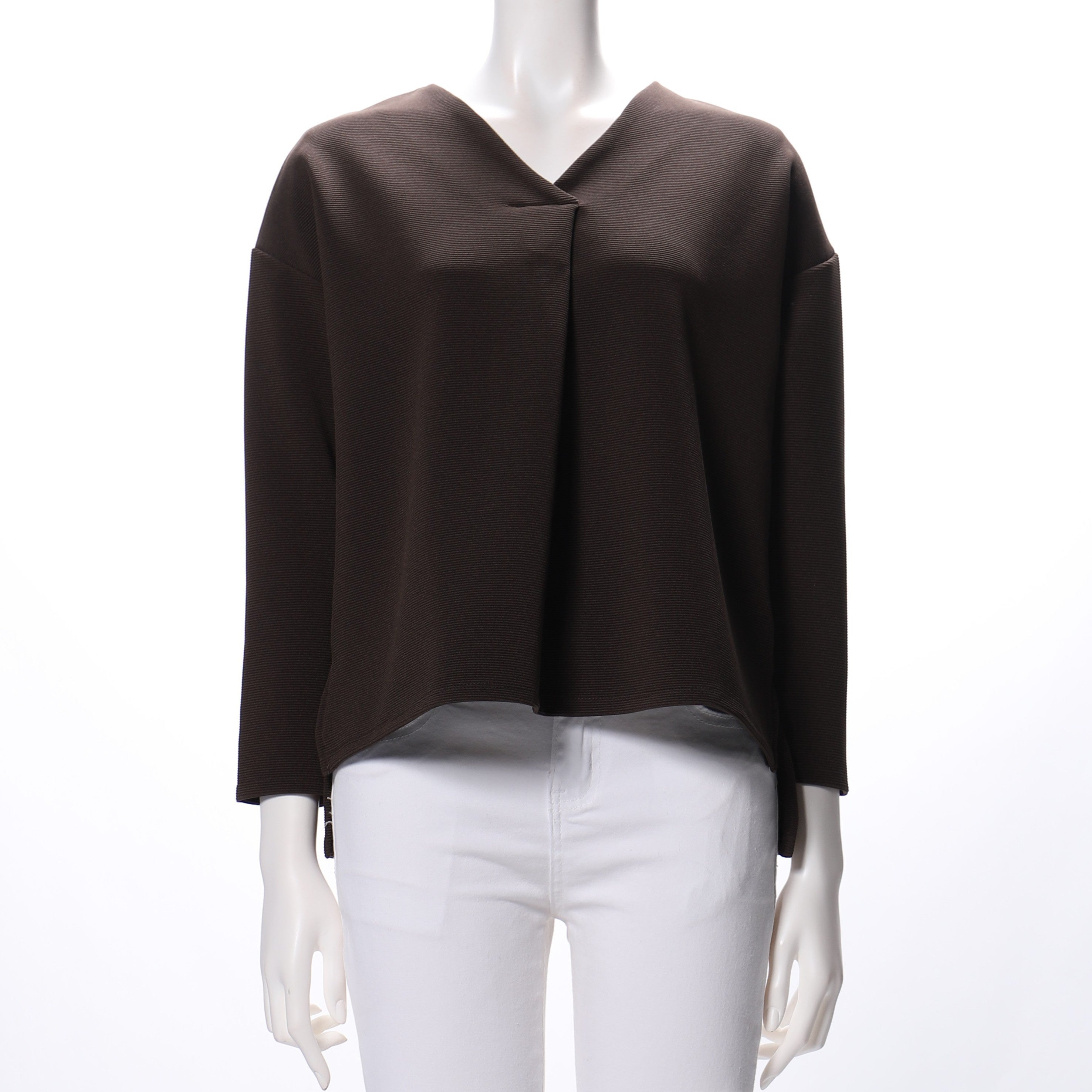 Vネックドロップショルダーカットソー