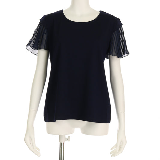 袖プリーツ切り替えカットソー