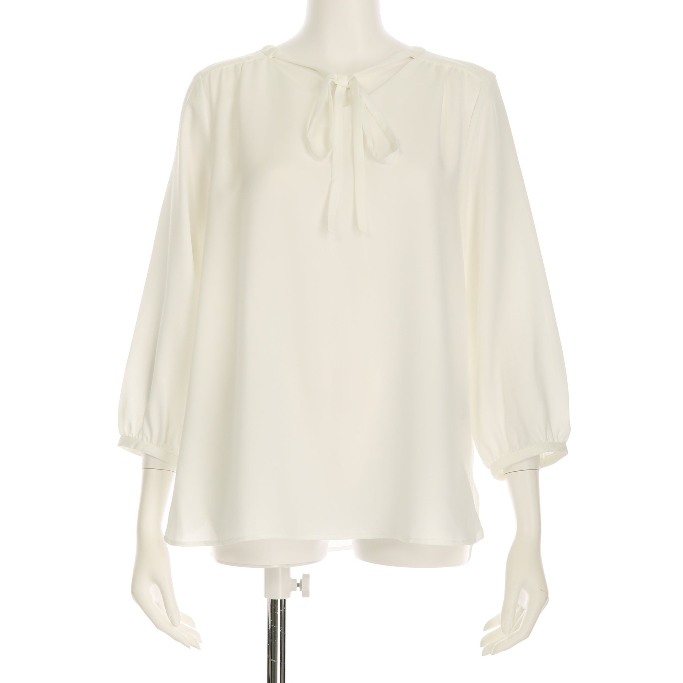 フロント細リボンボウタイブラウス