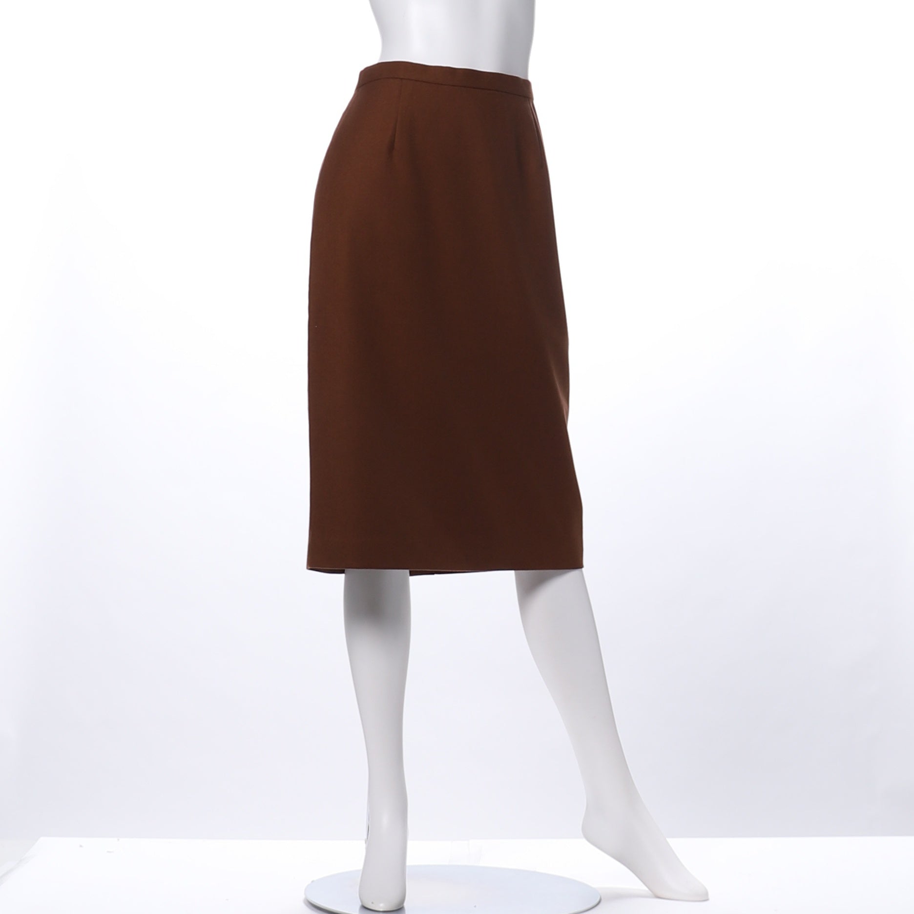 シンプルタイトスカート