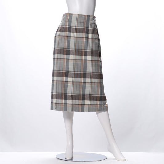 チェック柄セミタイトスカート