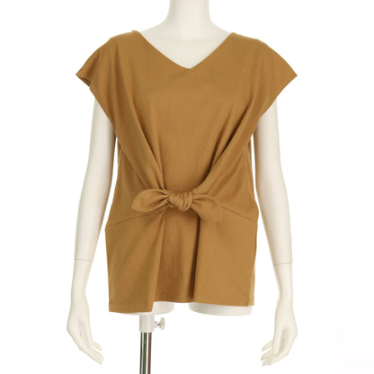 固結びデザインカットソー