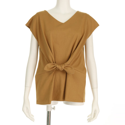 固結びデザインカットソー