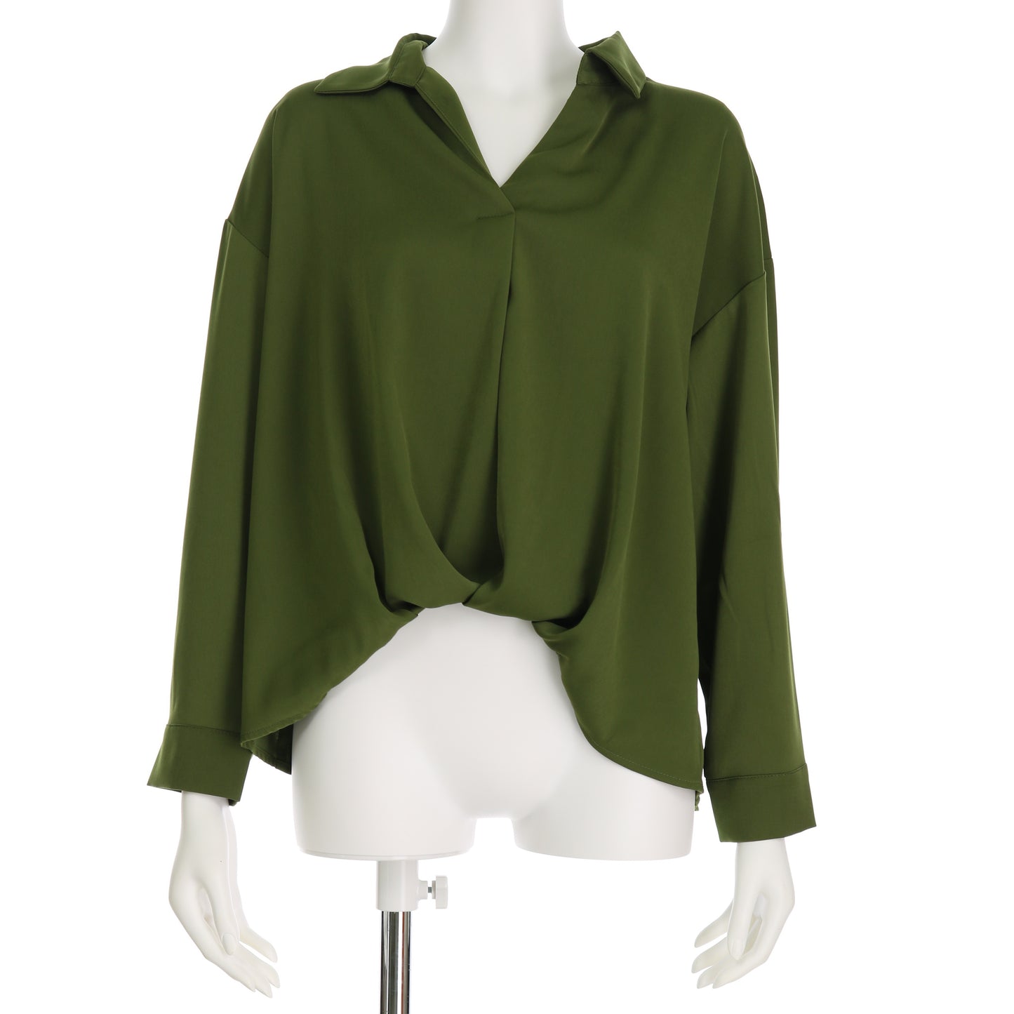 裾タックデザインスキッパーカラーブラウス