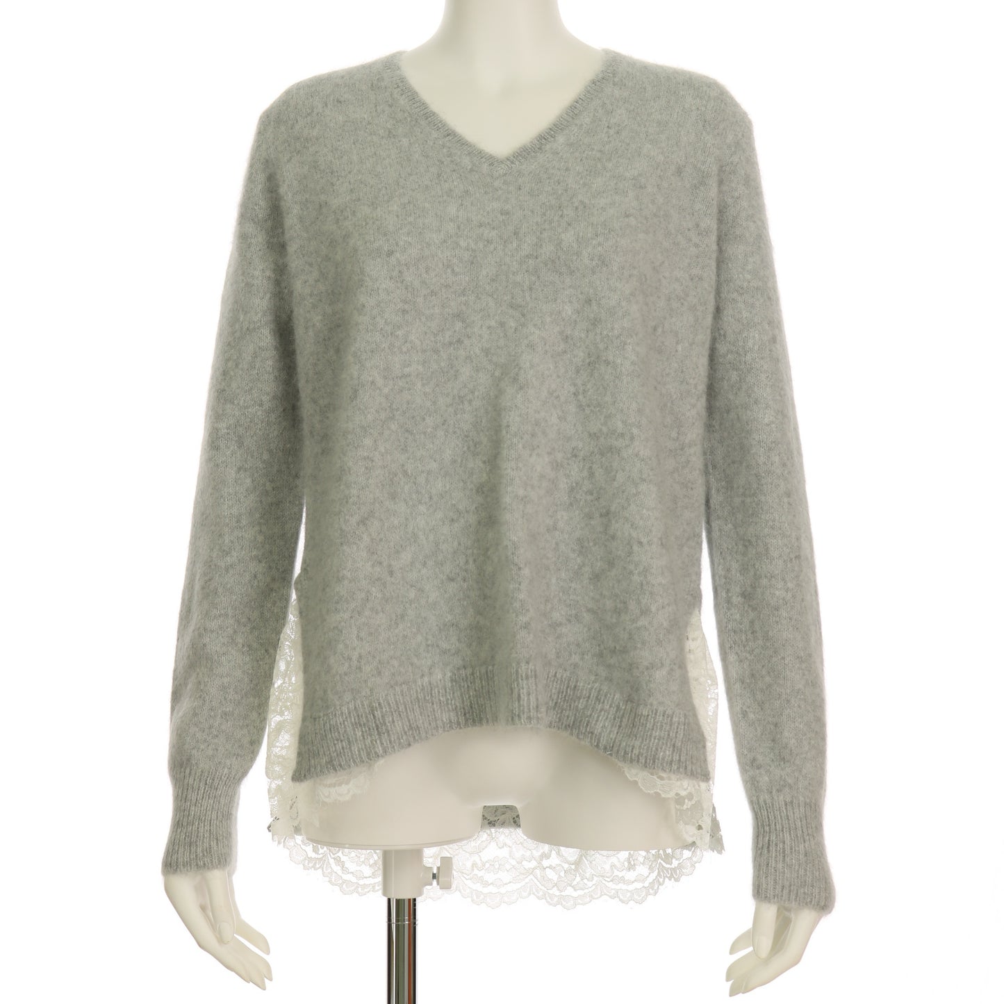 アンゴラ混Vネックニットレース使い