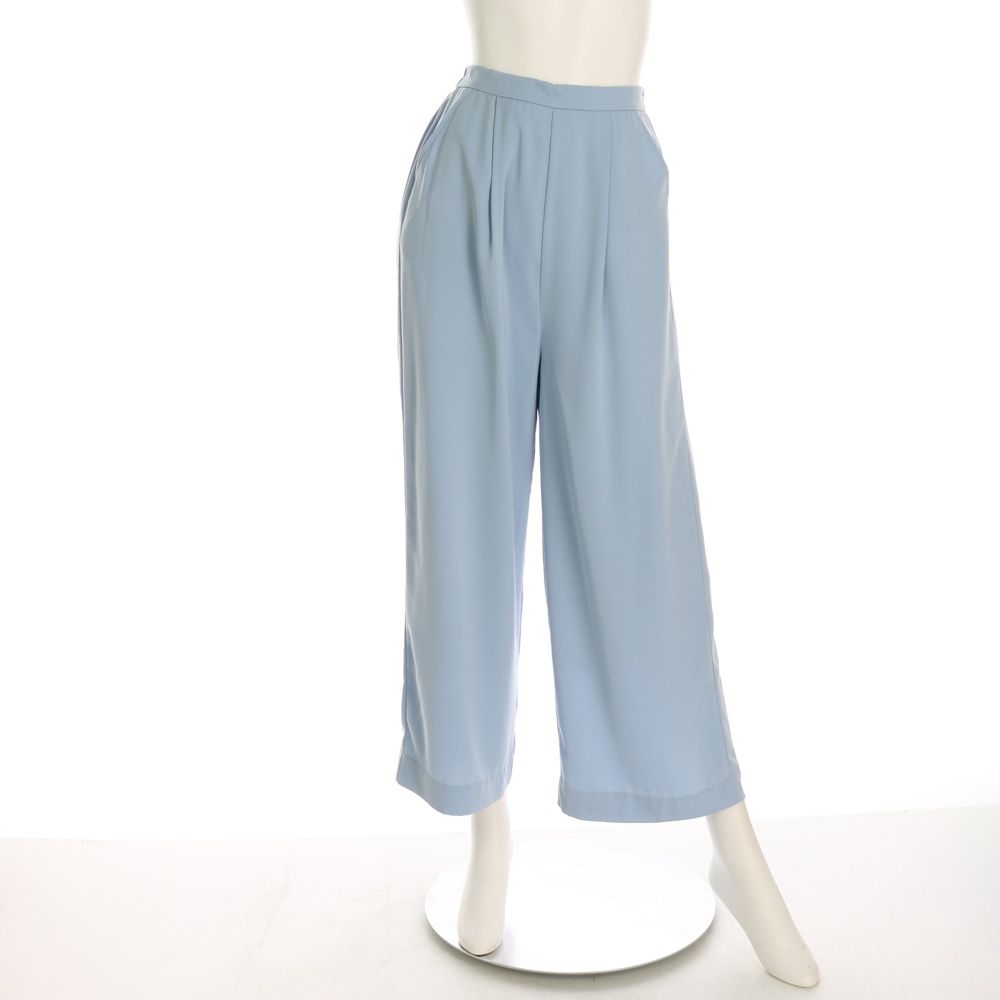 バックゴムタック入りワイドパンツ