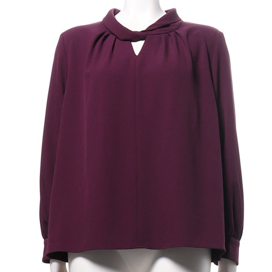 首元ねじりデザインブラウス