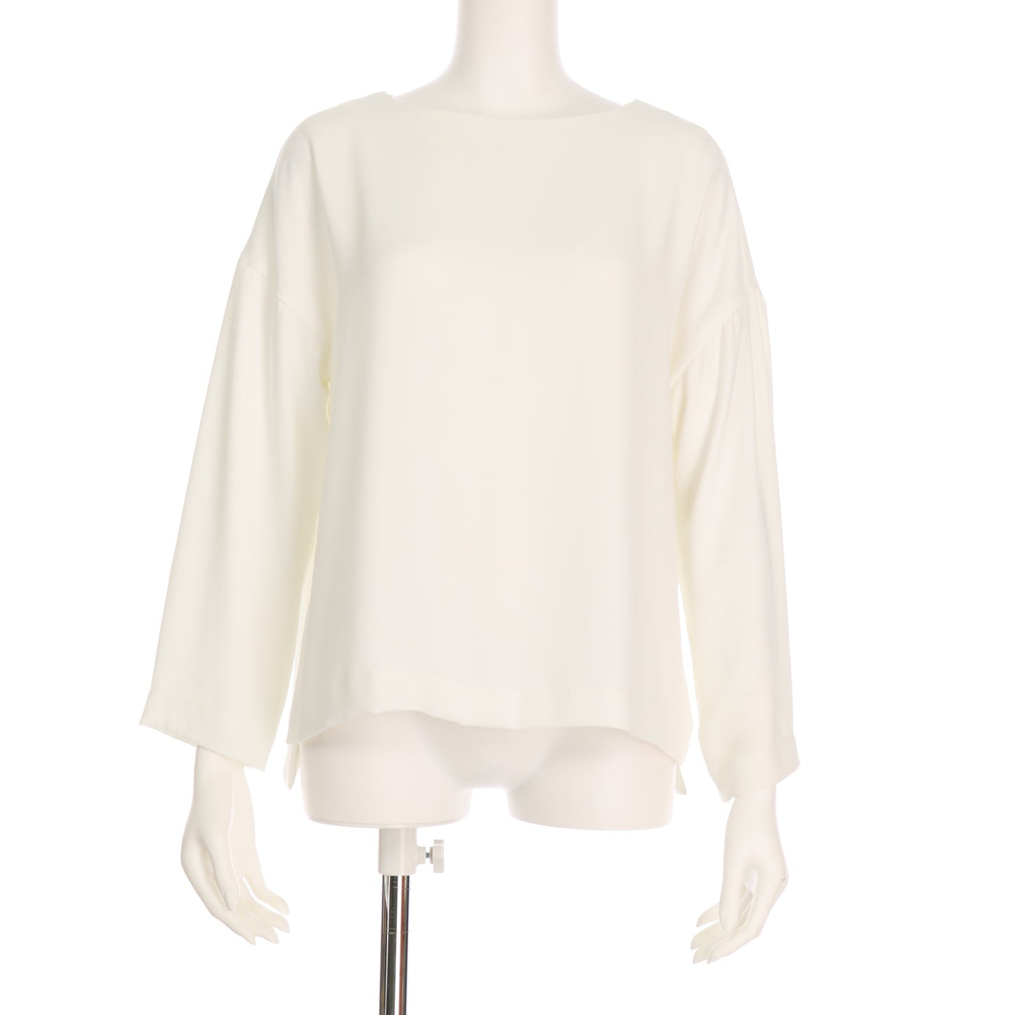 ドロップショルダーブラウス