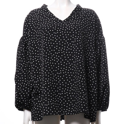 ドット柄ブラウス