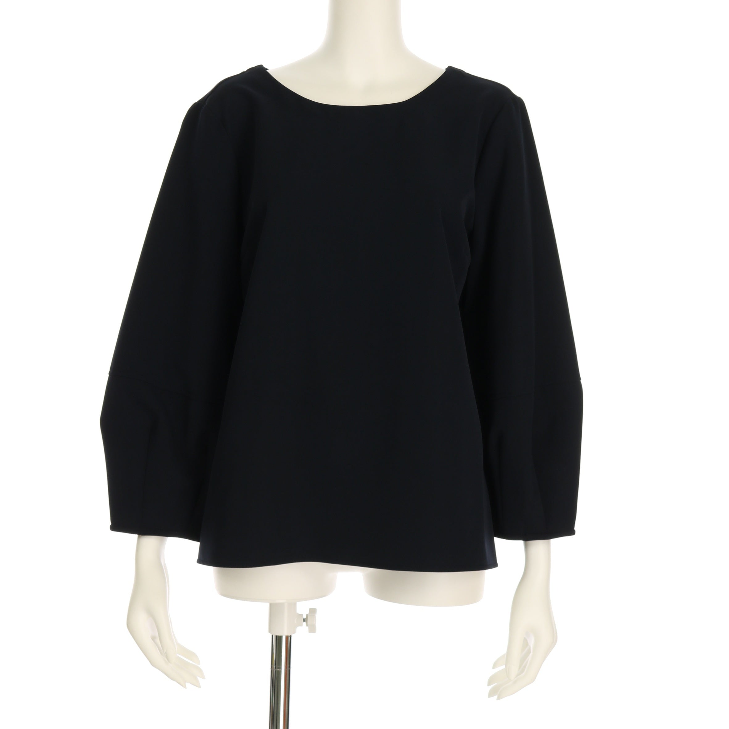 バックスタイルベルトデザインブラウス