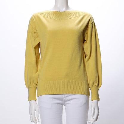 ボートネックニット