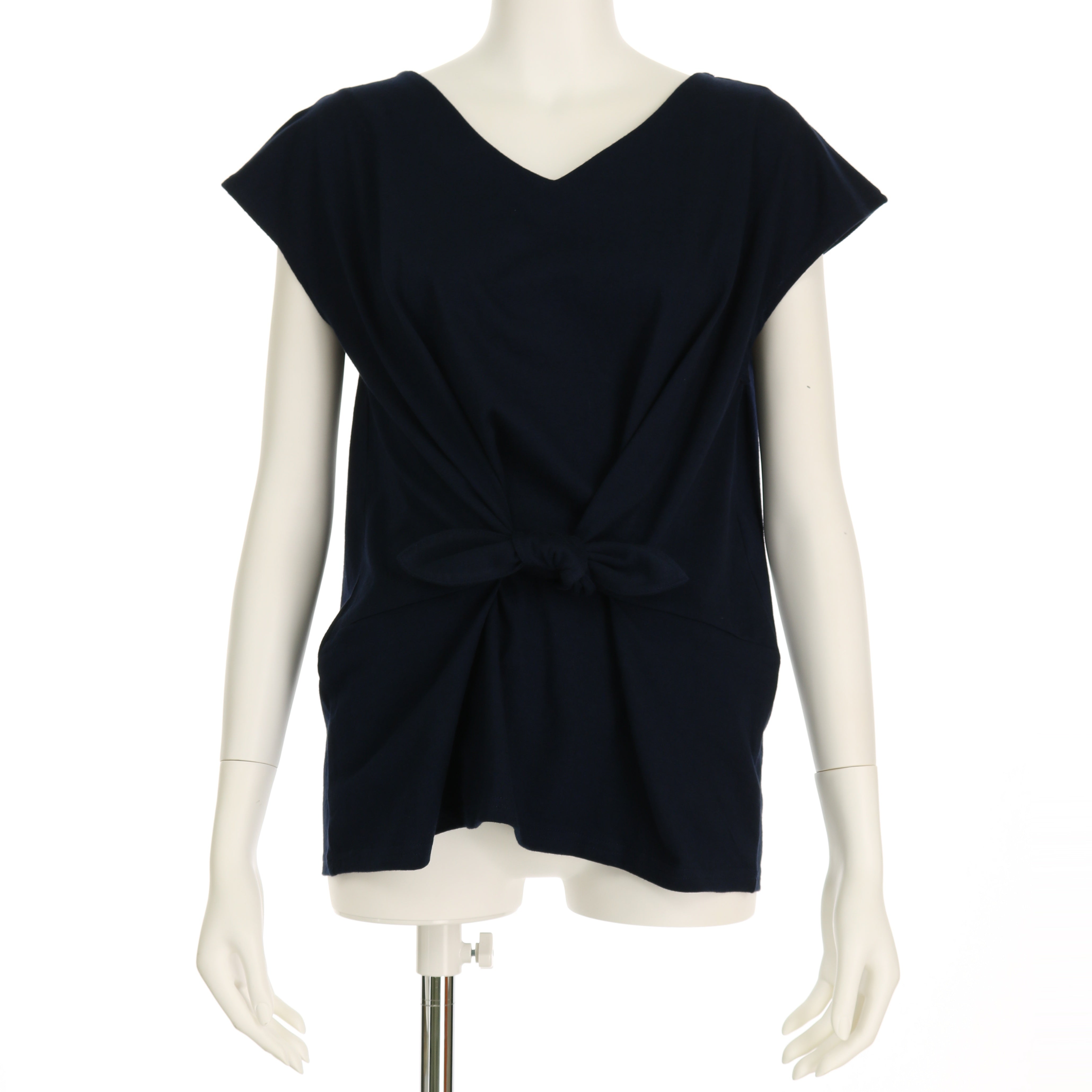 固結びデザインカットソー