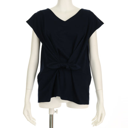 固結びデザインカットソー