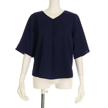 バックねじりシャツ