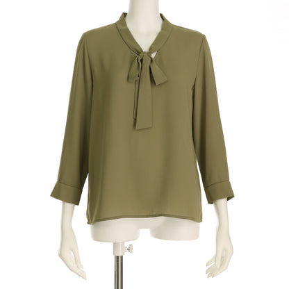 ボウタイブラウス