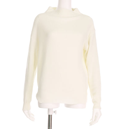 オフネックニット