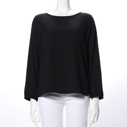 バックレースアップデザインブラウス